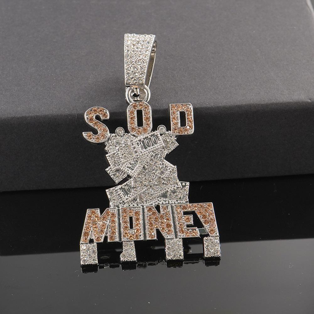 

Cross-border hot-selling exaggerated cool pendant punk hip-hop men s necklace Cuban chain accessories