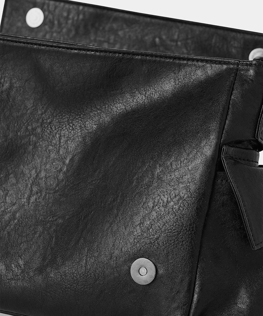 Maison Mined Crack Leather Cross Bag Black