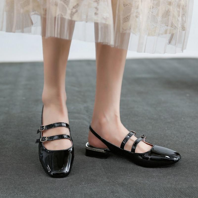 French Vintage Summe Patent Leather Shoes Low Heel Sandals Square Toe Mary Jane High Heels Ladies Double Buckle Elegant Sandals