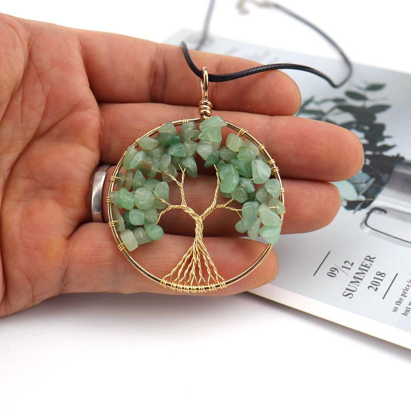 Color-Preserving Gold Hand-Wrapped Natural Crystal Gravel Tree Of Life Necklace Fortune Tree Necklace N47