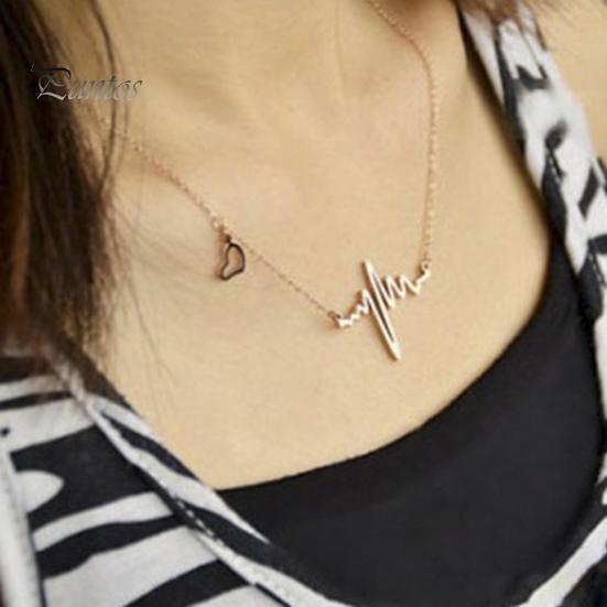 Chocker Necklace Exquisite Clasp Closure Women Alloy Cute Heart Jump Pendant Chain for Wedding