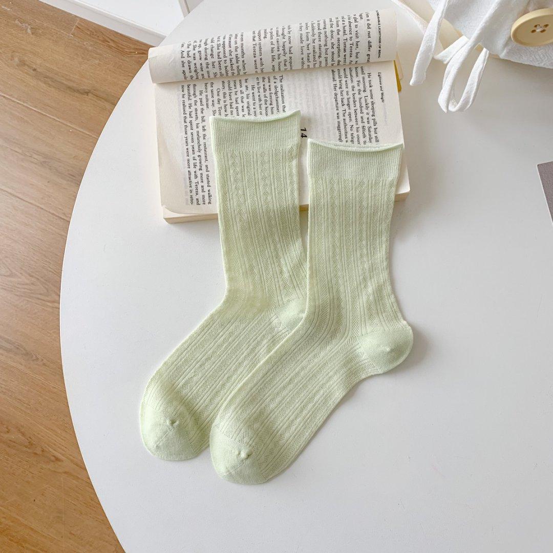 

Spring and Summer Socks Women s Modal Mesh Stacking Socks Thin Women s Socks Breathable Candy Macaron Medium Tube Socks світло-зелений колір