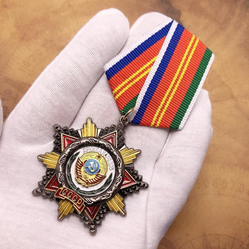 Soviet Badge, Soviet Emblem, Badge, Red Star, Hero, National Honor Emblem Medal, Jewelry, Hat Emblem, Red Flag Brooch