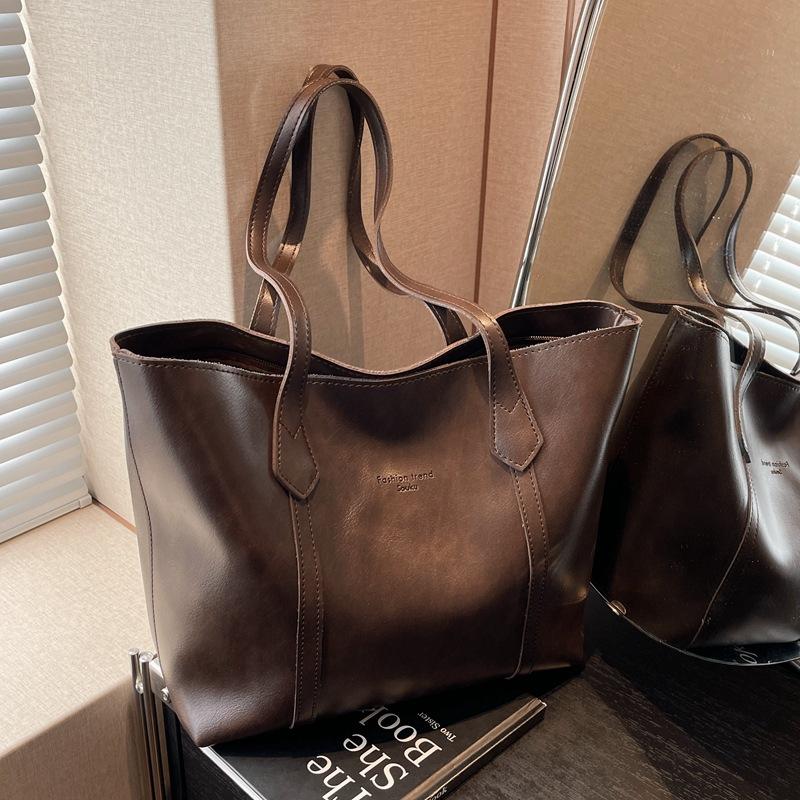Versatile Bag Women's Large-capacity New Casual Shoulder Commuter Tote Bag