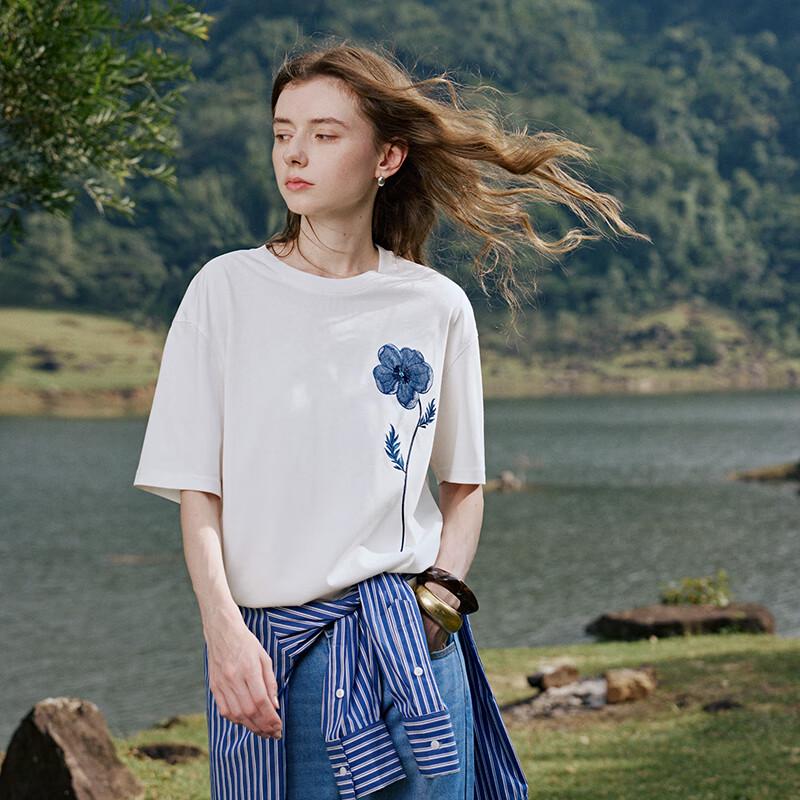 Chuyu Women's Cotton Blend Denim Patch Embroidered T-Shirt