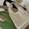 Lässige Hohlmuster Strick-Schultertasche Große Kapazität Mehrfarbig Leichte Taschen Gestrickte Polyester Lässige Tragetasche Urlaub
