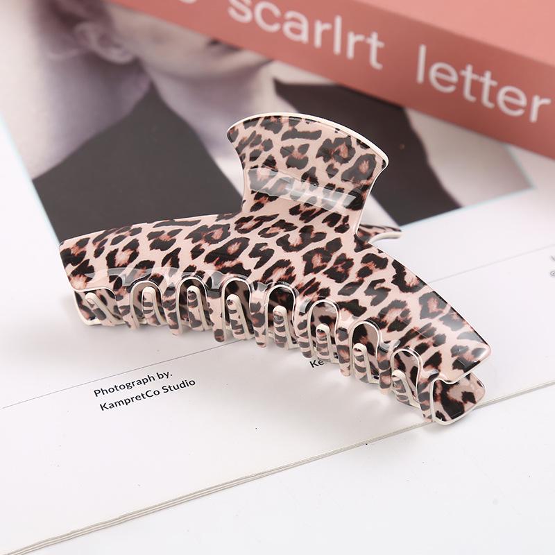 Retro bambusová šperková spona do vlasů s leopardím potiskem