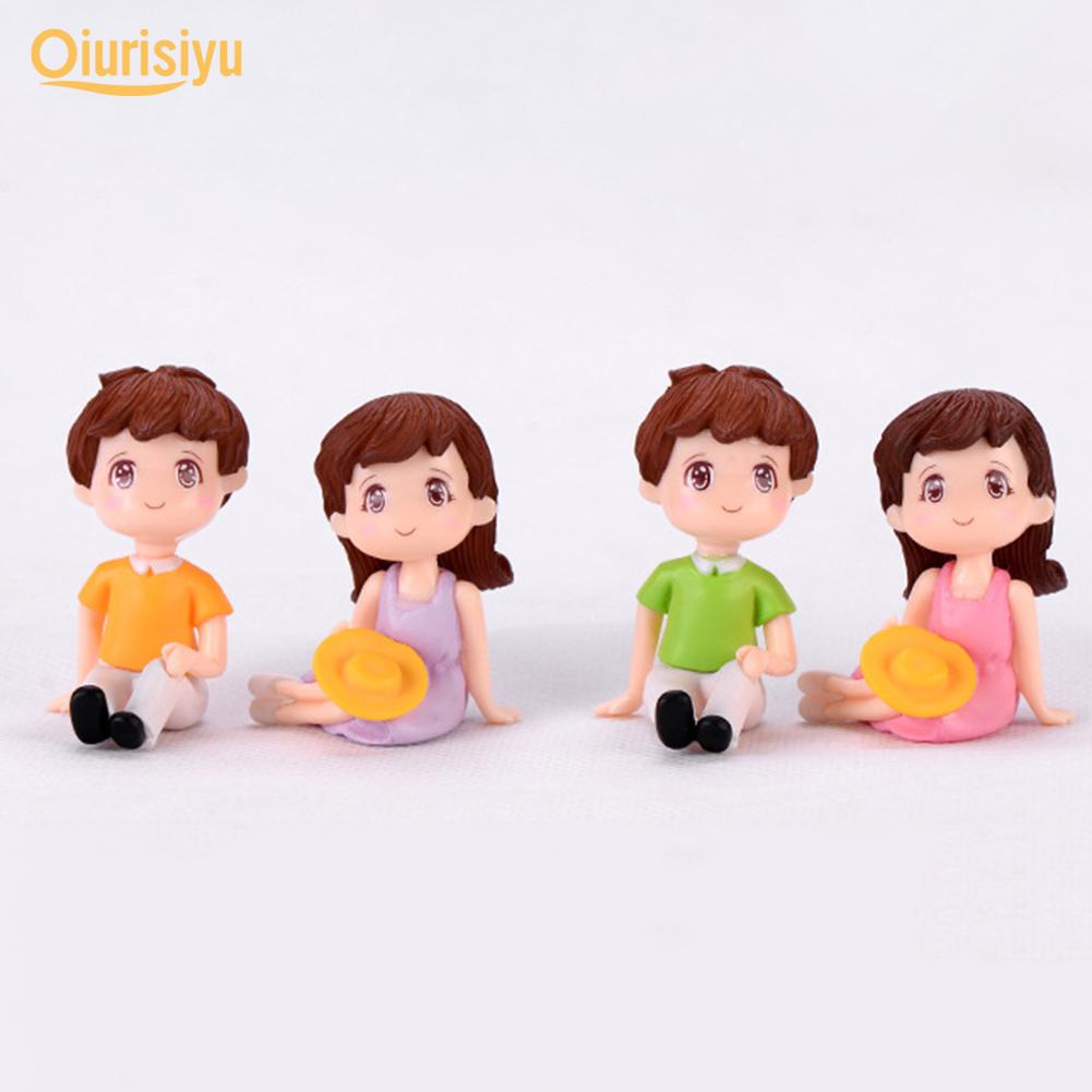 2Pcs Mini Girl Boy Sit Down Look Up Model Figurine