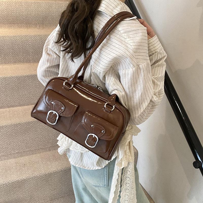 French Niche Texture Underarm Bag Commuter Women's Bag 2025 New Fashion Bowling Bag Simple Shoulder Bag
