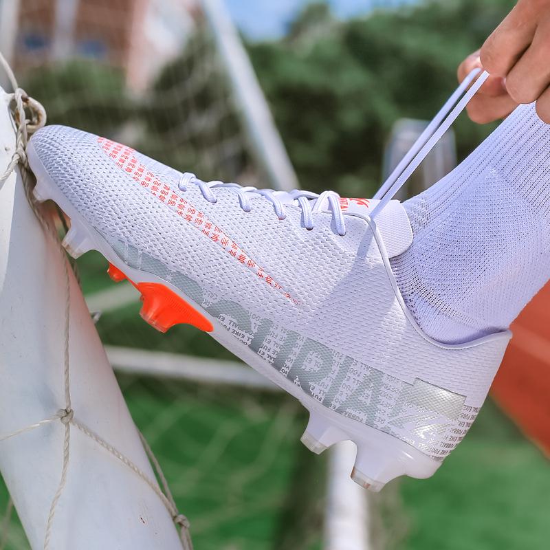 

Low-top foreign trade football shoes youth broken nails tf long nails ag student sports competition training shoes football shoes 35