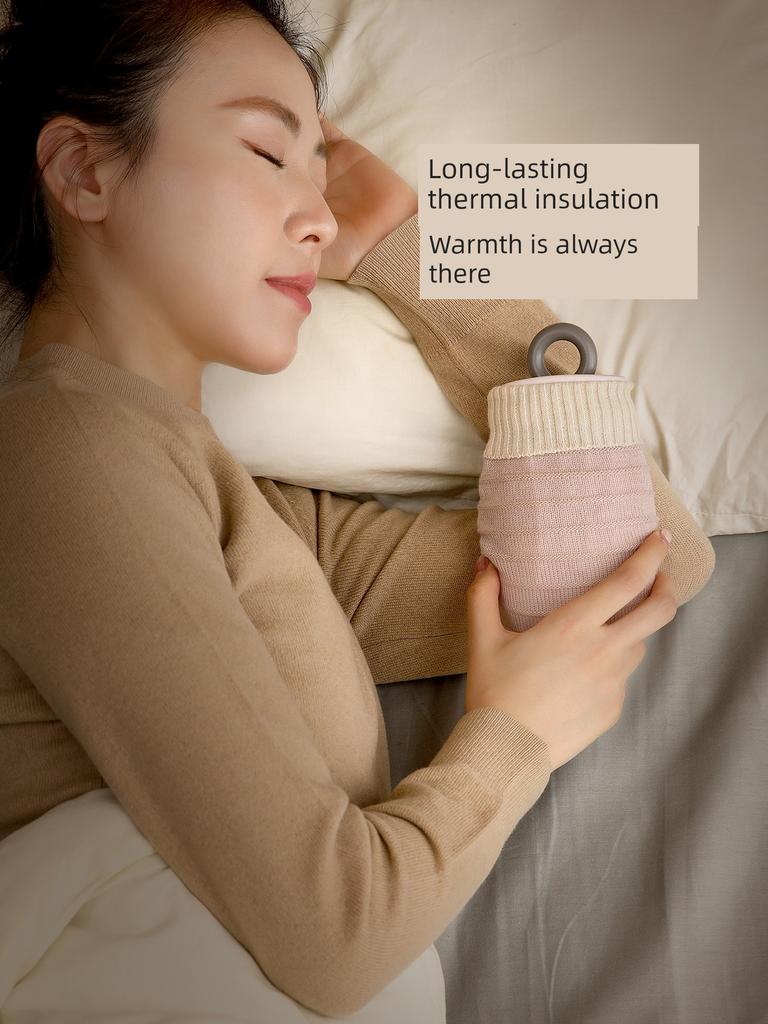 Fasola Water-Filled Hot Water Bottle Small Mini Silicone Hand Warmer Bag for Bed Use, Hot Compress for Belly, Baby Warm Water Bag