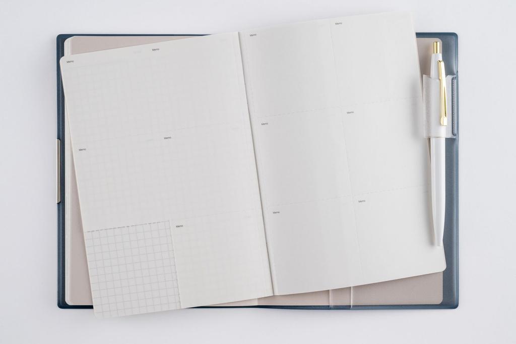 241 Ferte 11 Planner Takahashi Shoten 2026 Edition Dal Blue Weekly B6 Size