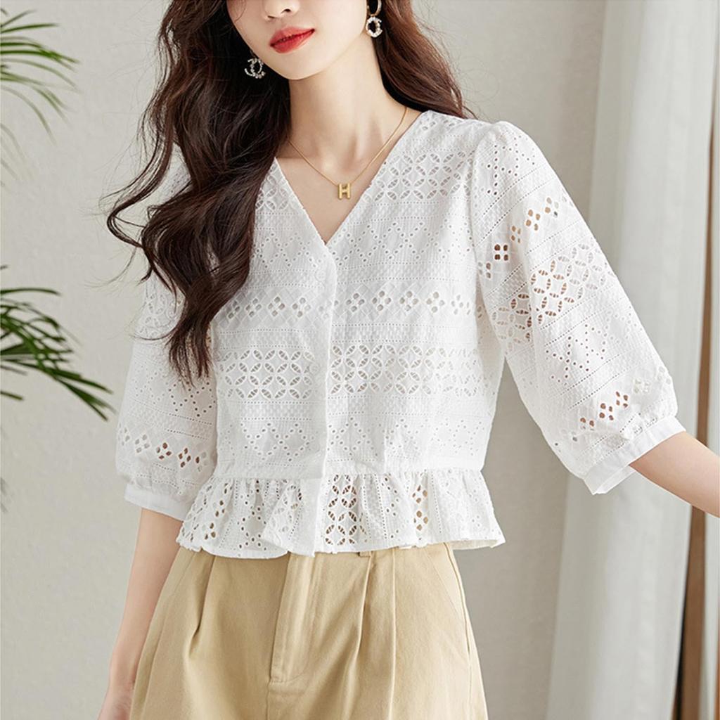 [SYitong] Lace Top, Short Sleeve, Floral Blouse, White, V-Neck, Summer, Embroidery, Cute, Openwork, Fluffy, Figure-Flattering, Slimming, Simple, Styli
