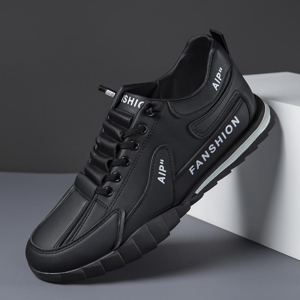 

Мужская обувь 2025 весна и осень новая трендовая мужская низкая повседневная спортивная дышащая ленивая парусиновая обувь на доске на одной педали 39 чёрный