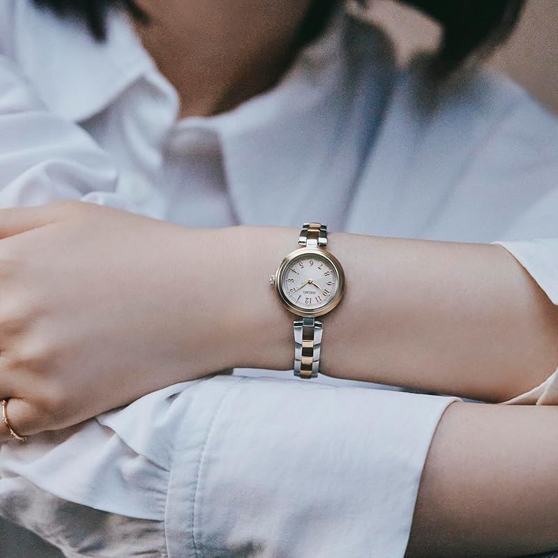 [Seiko Watch] SEIKO SELECTION SWFH148 Ladies' Watch, Bracelet Watch, Solar Powered, Radio Controlled, Arabic Numerals, Silver & Pink Gold Dial, Baby