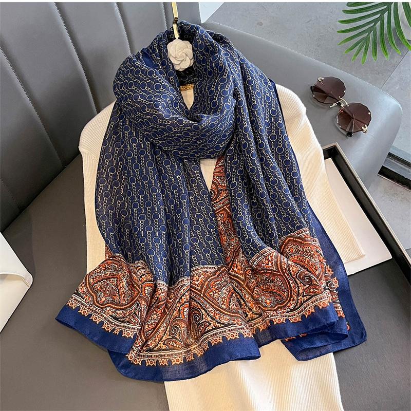 New Spring Women Cotton Scarf Beach Hijab Shawls and Wraps Luxury Brand Flower Female Foulard Echarpe Designer Bandana