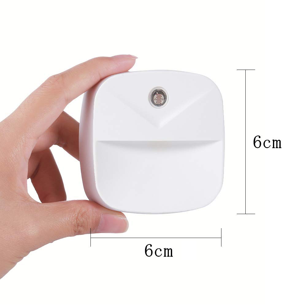 Miraitech LED Night Light, Footlight with Light Sensor, Outlet Operated, Warm White, Non-Dazzling Warm White, Suitable for Bedrooms, Stairs,