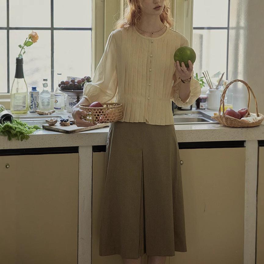 Matte Frosted French Hazy Three-Quarter Sleeve Top