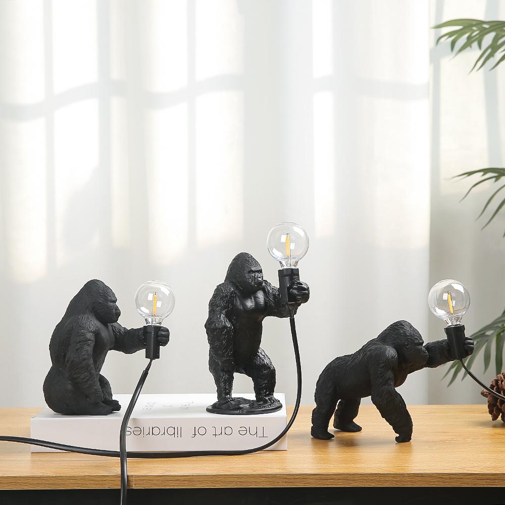 King Kong Gorilla Tier Tischlampe Innendekoration aus Kunstharz Kleine Nachtlichter Kreatives Babyzimmer Geschenk Tischdeko Lichter