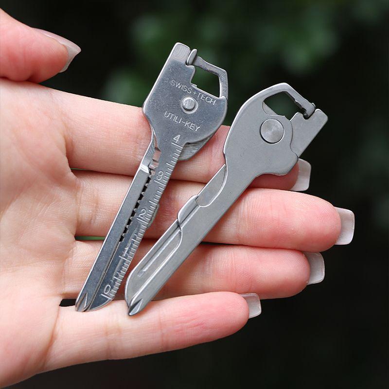 Neues 8-in-1 Outdoor-Multitool Faltbar Edelstahl Schlüsselanhängerwerkzeug Tragbares Survival-Werkzeug Bierflaschenöffner Schraubendreher Etc.