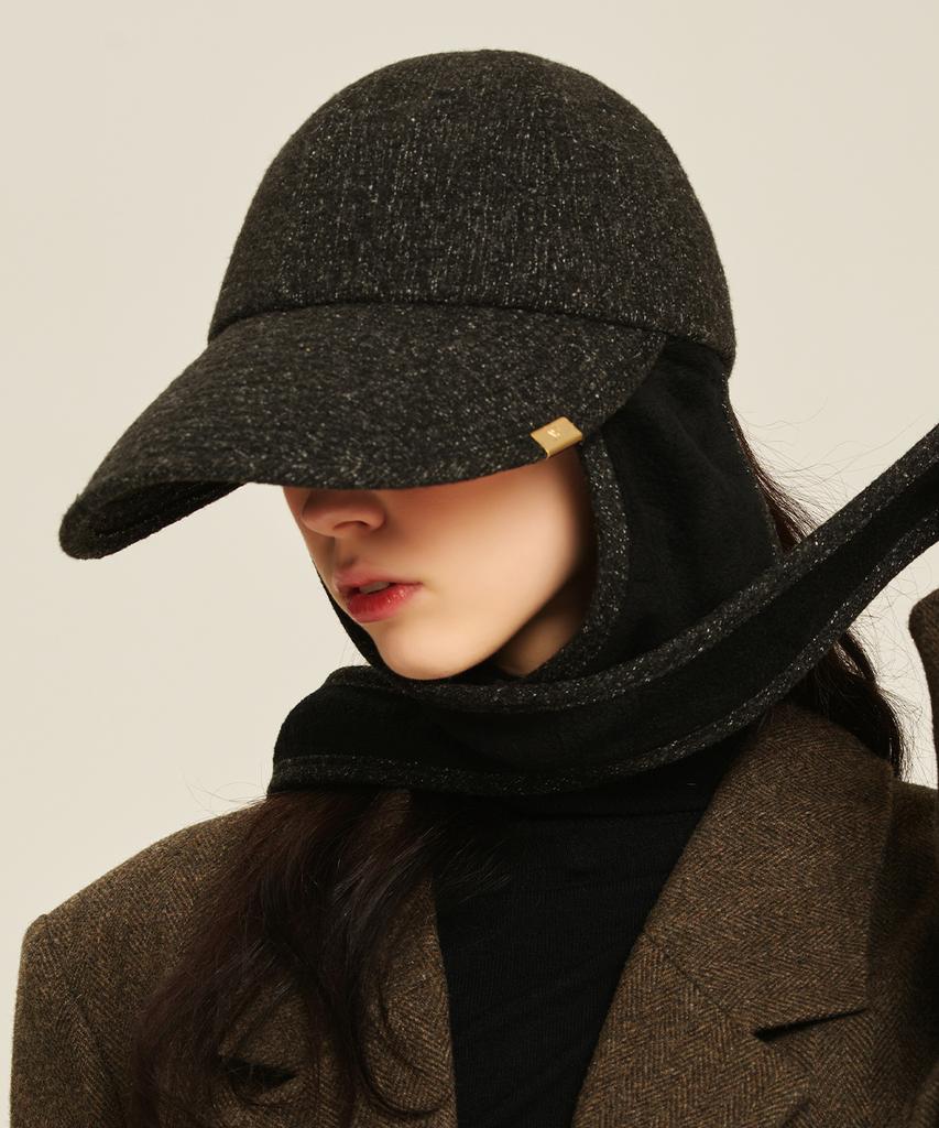 Hwaiteusaenjeu Earflap Wide Ball Cap Hutchmer (2 Colors)