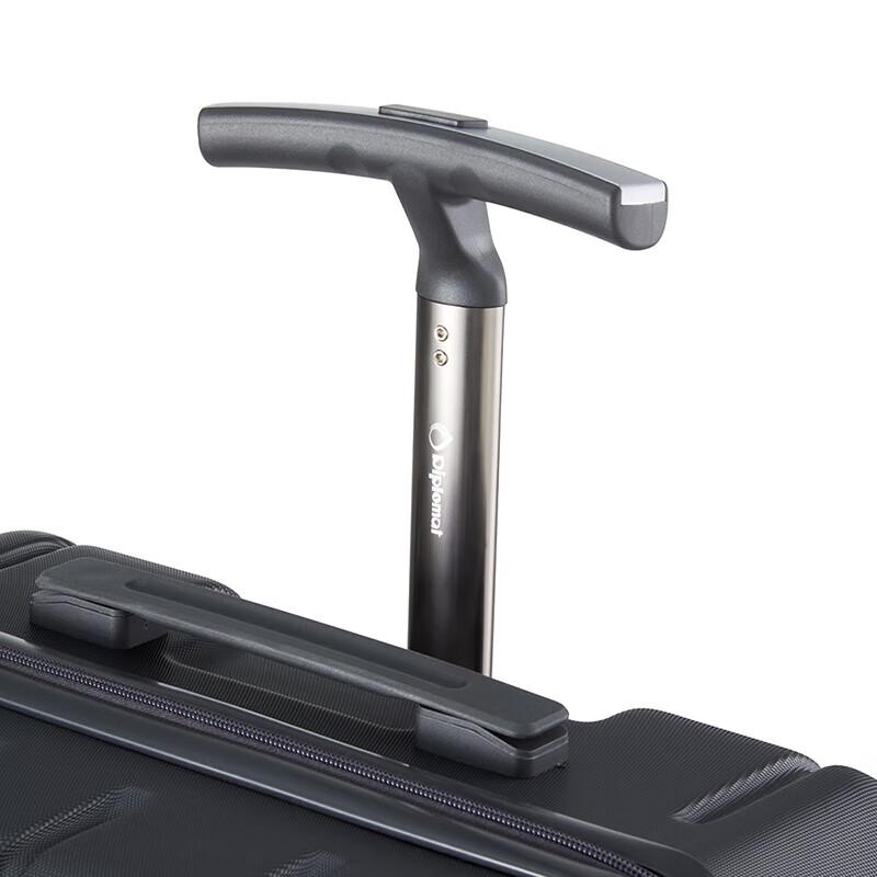 Diplomat HM-61162 Series Hard-Sided Spinner Suitcase