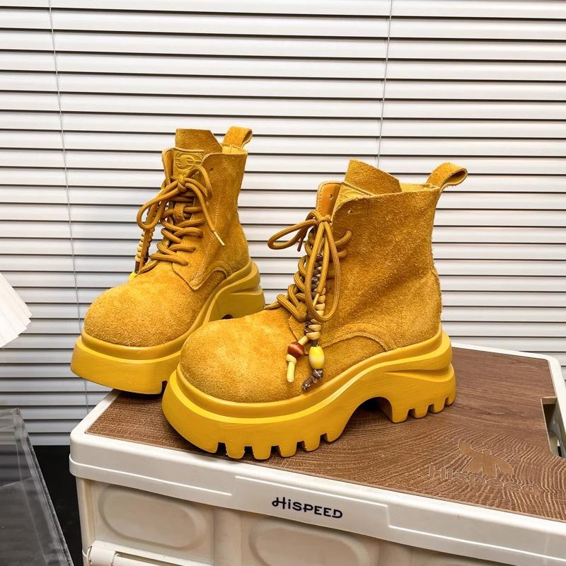 Matné měkké kožené boty na silné podrážce pro ženy, podzimní novinka 2025 dámské boty, kotníkové boty na šněrování s kulatou špičkou pro ženy