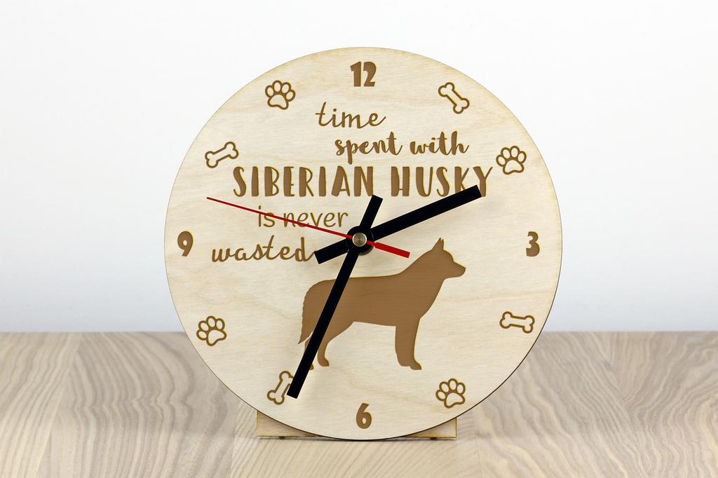 Siberian Husky, Chukcha - clock with dog, wooden clock with engraving, personalised clock by Art-Dog