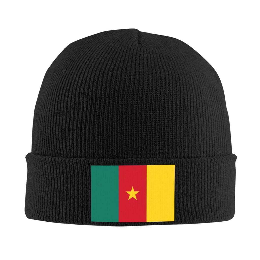 Custom Emblem of Cameroon Eagle Bonnet Hats Hip Hop Knit Hat for Women Unisex Warm Winter Cameroon Patriotic Skullies Beanies Caps