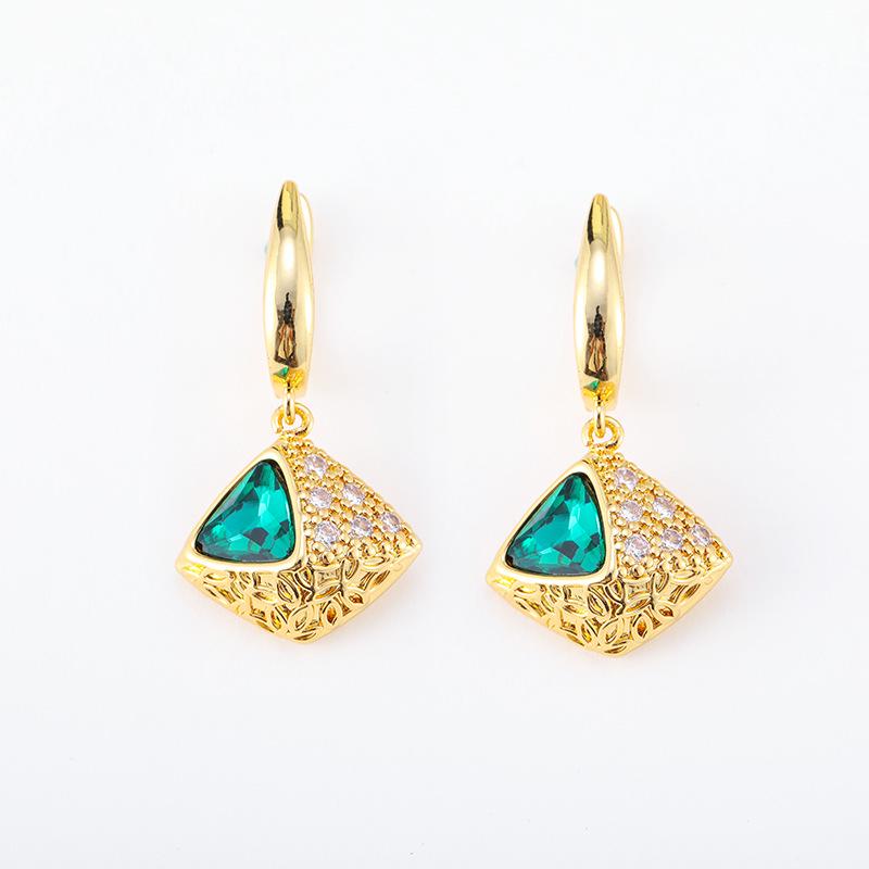 High-End Gold Earrings with Inlaid Emerald Rhombus Gemstones - Women's European & American Retro Style