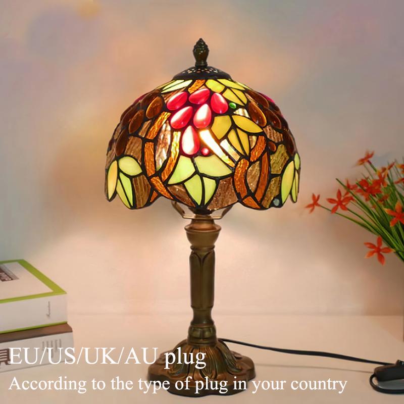 Lampada da tavolo a LED in stile Tiffany Luci decorative mediterranee retrò Paralume in vetro colorato E27Per comodino, camera da letto, luce, caffè