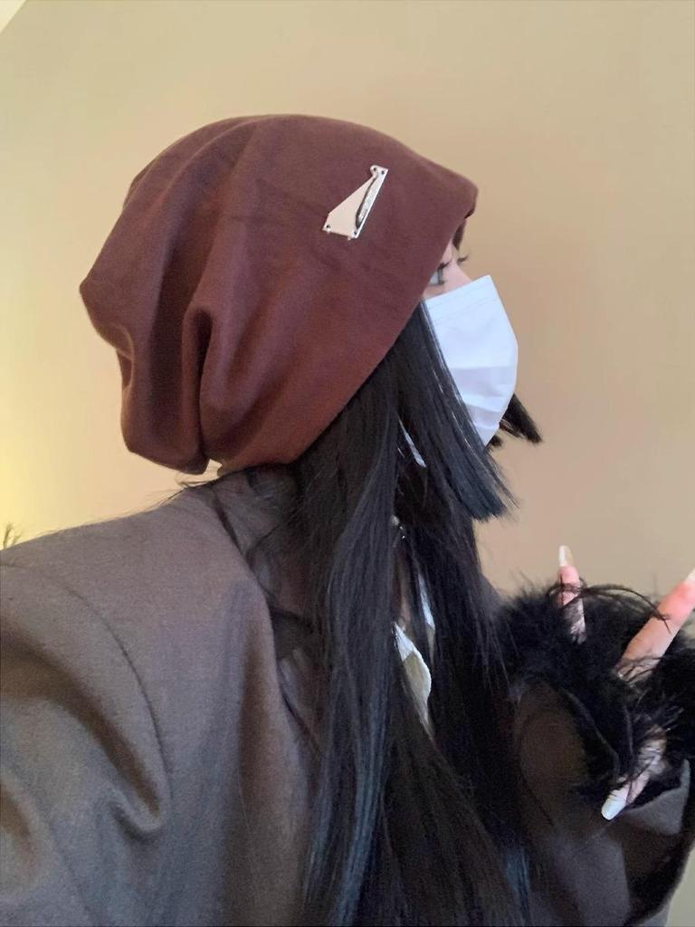 Korean-Style Oversized Pullover Hat for Women - Fashionable Autumn/Winter Design with Face Framing