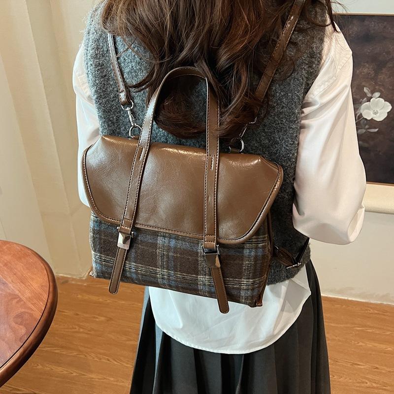

Premium sense retro plaid splicing briefcase women s 2025 new fashionable versatile portable shoulder oblique span tote bag 30*11*25 коричневый