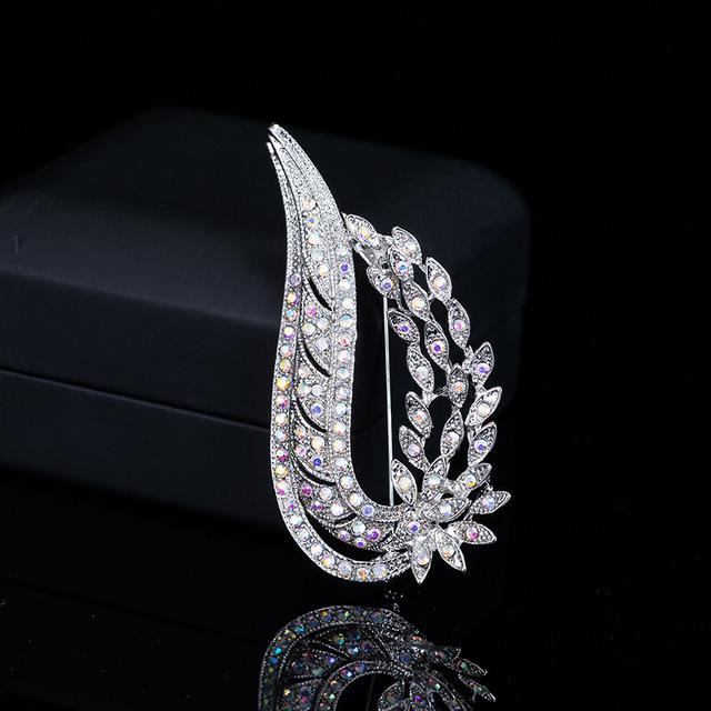 

Простая атмосфера, высококачественный корсаж со стразами, брошь в виде хвоста феникса, пальто, пряжка, женские аксессуары