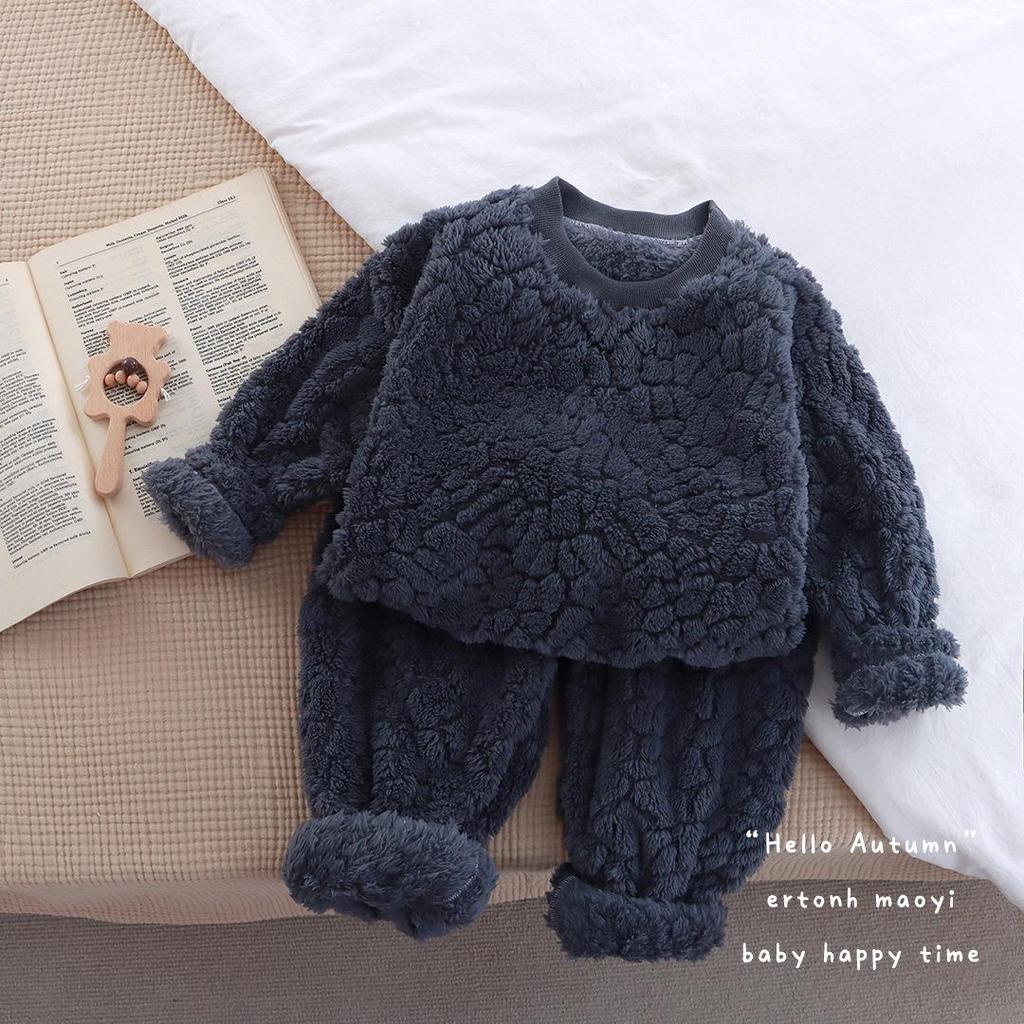 Puszysty żakardowy flanelowy zestaw: Dwuczęściowy strój domowy dla dziewczynki
