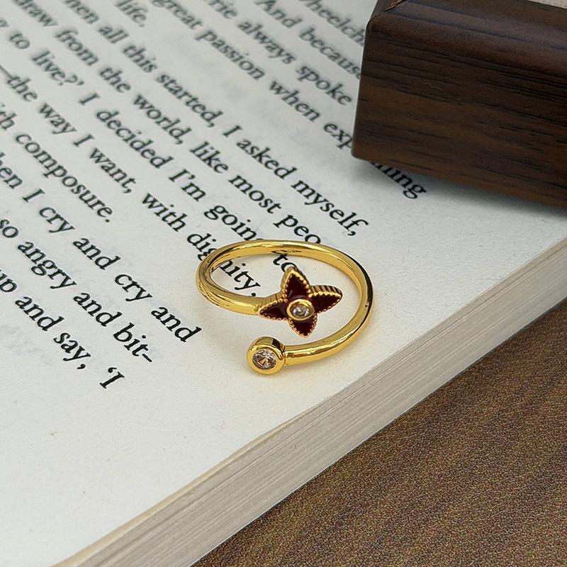 Four-Leaf Clover Gourd, Angora Red Enamel, Open Ring, Diamond-Set Zircon Stacked Ring.