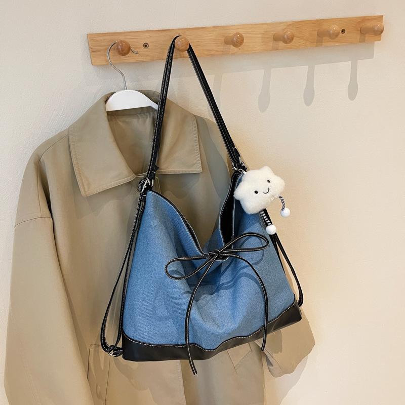 

Сумка Женская 2025 Новая Модная Простая Сумка-тоут Корейский Нишевый Французский Подмышечный Большая Вместимость Портативная Наплечная Сумка Without pendant синий