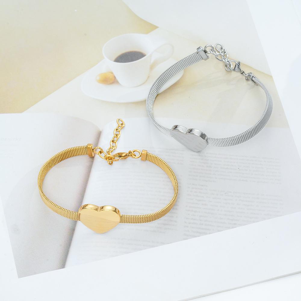 

Женский браслет-ремешок для часов из 18-каратного золота, сетчатый, в форме сердца, из титановой стали - Не выцветающий, в европейском и американском стиле Gold S8132