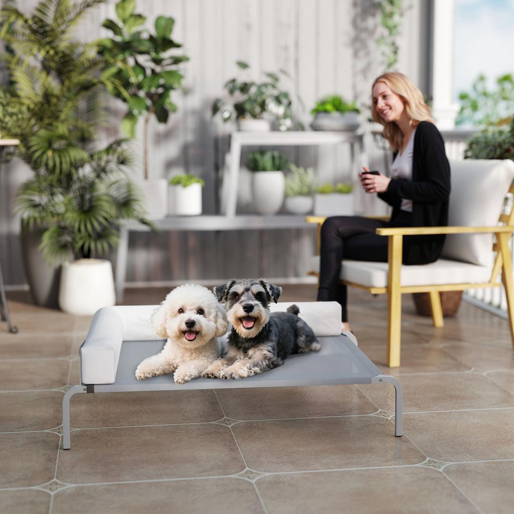 Hundebett für draußen, Erhöhtes Hundebett für mittelgroße Hunde, mit L-förmigem Kissen 110x75x30cm, Hellgrau