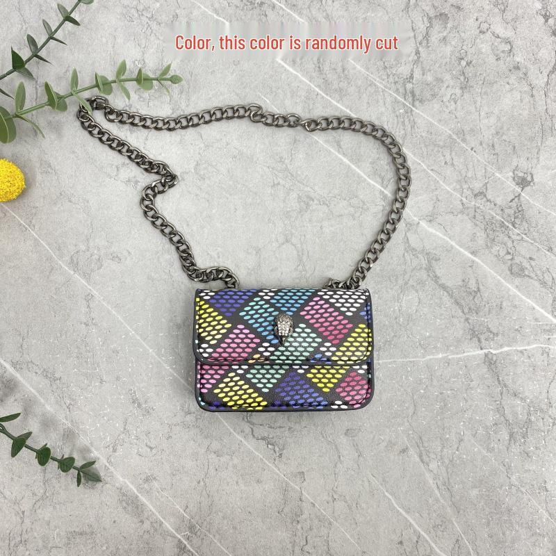 2025 Frühling/Sommer Diamantgesteppte Mini-Ketten-Tasche - Adlerkopf Bestickte Umhängetasche