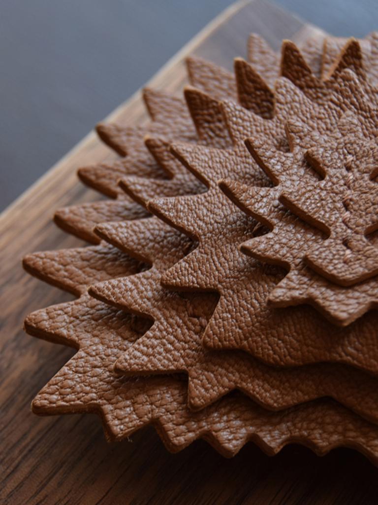 Healing Hedgehog Original Design Handmade Leather Car Key Bag Pendant Cute Female Simple Gift Keychain