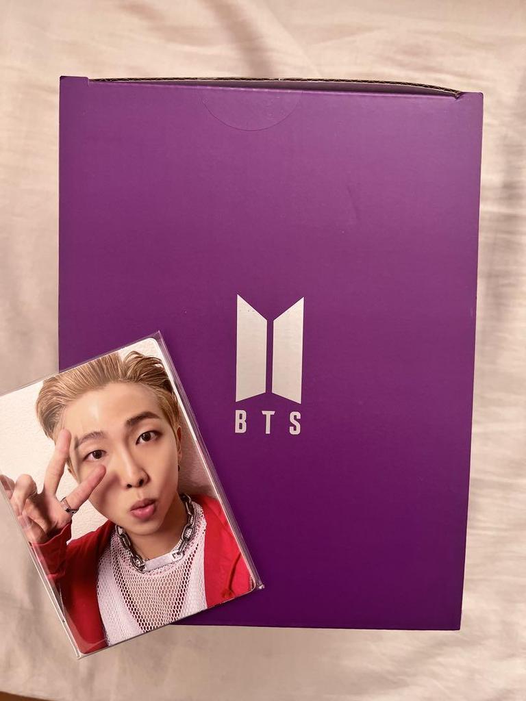 [USED] BTS MARCH BOX 9 with trading cards