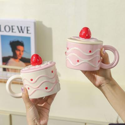 Strawberry Water Cup Girls High-Value Ceramic Mug With Lid Home Breakfast Coffee Cup Birthday Gift Souvenir