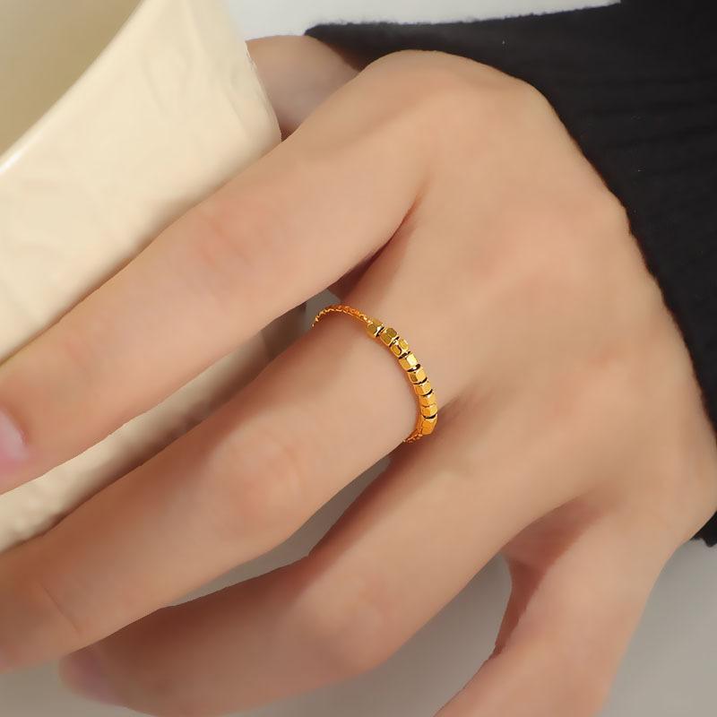 

Stainless Steel Women Rings Simple Twist Rope Coin Heart Round Texture Bands Ring Wedding Jewelry 5