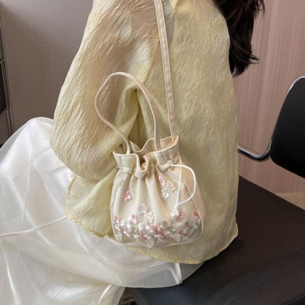 Shoulder Bag Embroidery Flower Handbag Chinese Floral Bucket Bag Hanfu Drawstring Bag  Travel