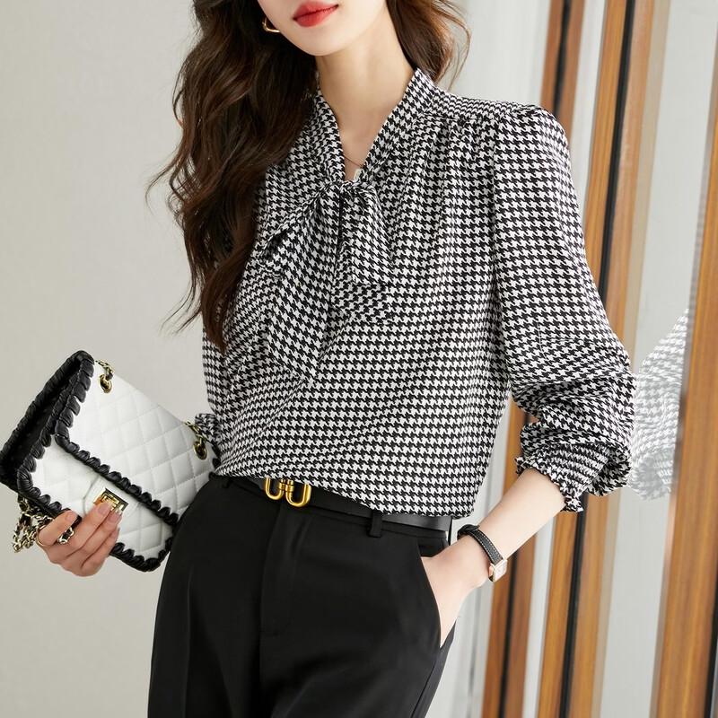 La Chapelle Women's Commuter Bowknot Plaid Long-Sleeved T-Shirt