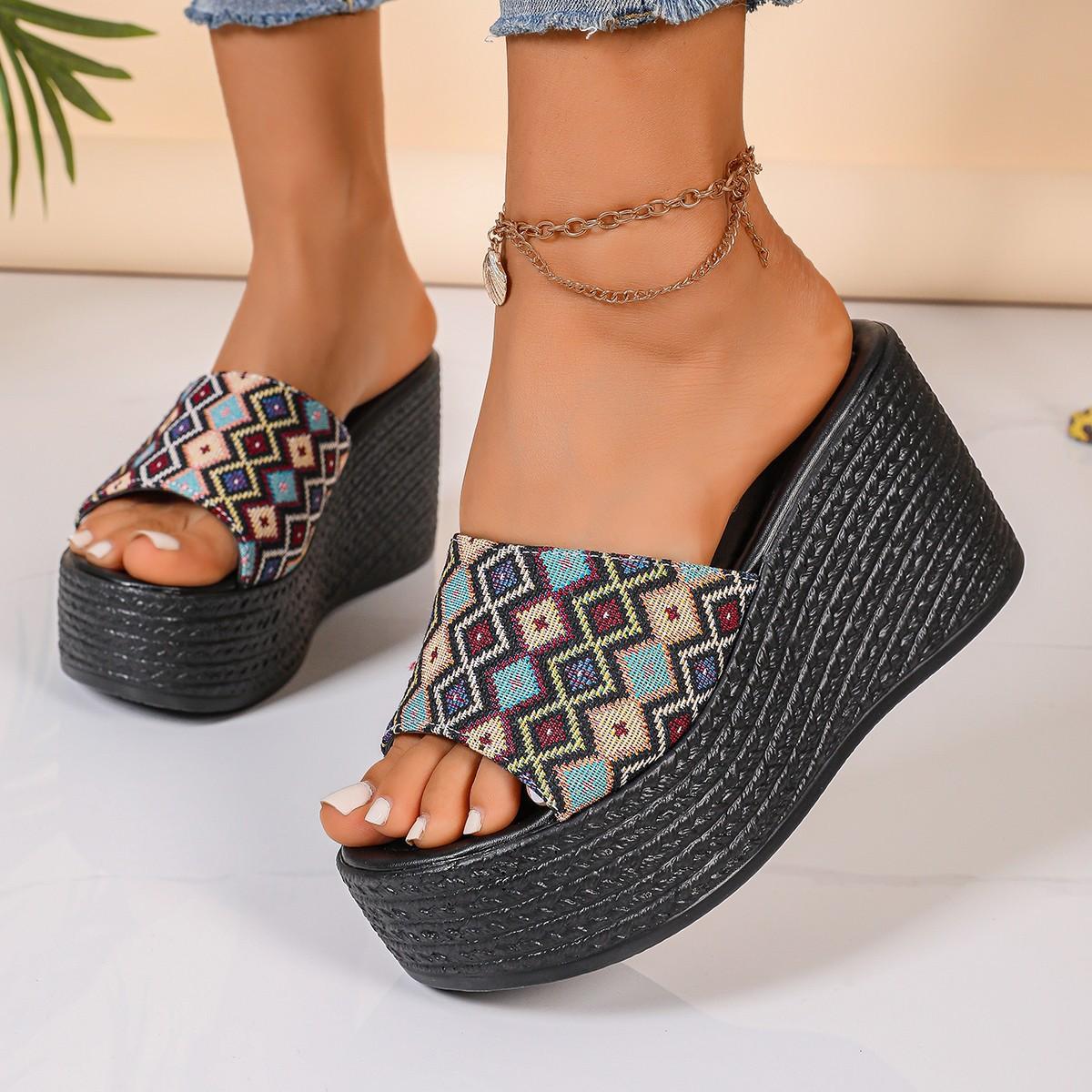 

Тапочки на танкетке женские летняя мода уличная одежда маффин толстая подошва сандалии с открытым носком женские шлепанцы 43