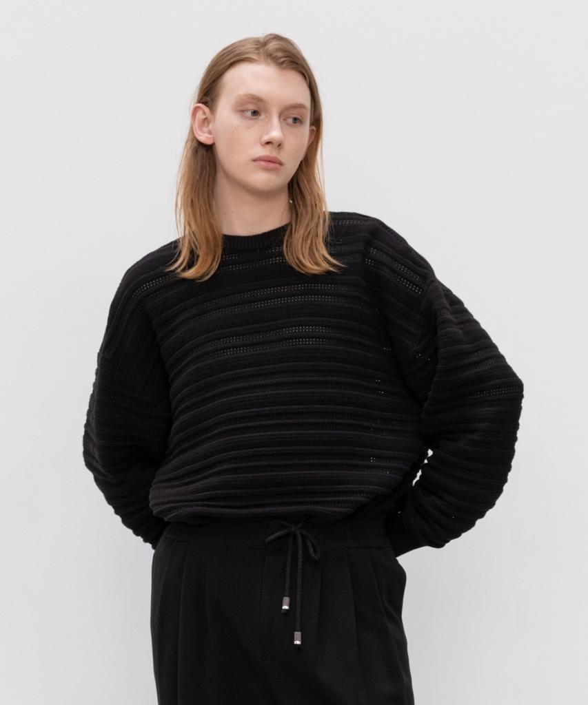 MINAV Punching Round Long Sleeve Knit [Black]