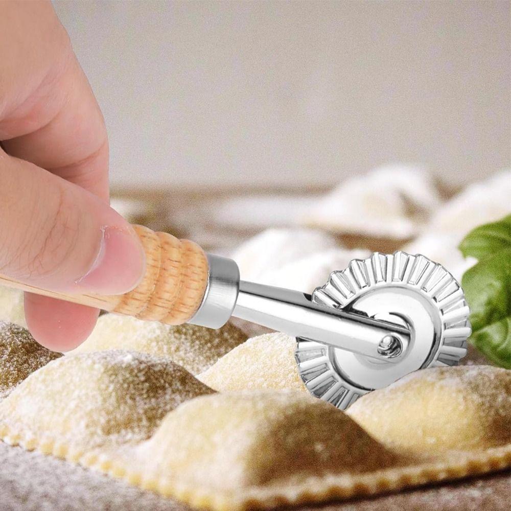 Handheld Pizza Lace Rolling Wheel Zinc Zinc Zinc Alloy Pasta Mold Pie Embossed Edge Cutter  Dumpling