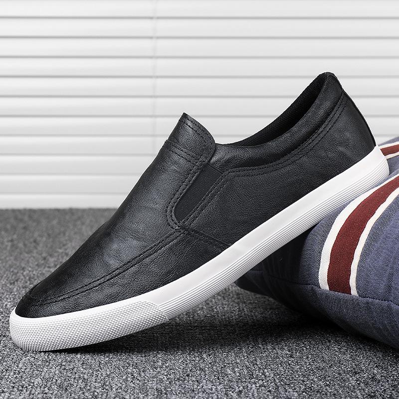 2026 Spring Men's Trendy Comfortable Slip-On Leather Shoes – Flexible, Lightweight, and Stylish